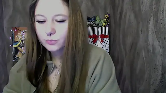 Linda S  online show from October 2025 12:28:01 PM