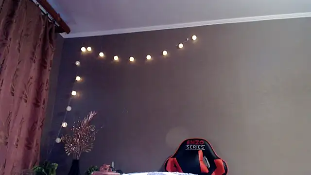 Iris lave online show from March 2026 03:58:01 PM