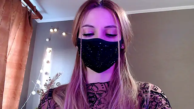 Iris lave online show from March 2026 03:38:02 PM