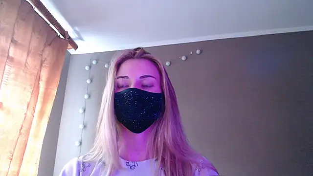 Iris lave online show from September 2025 02:01:01 PM