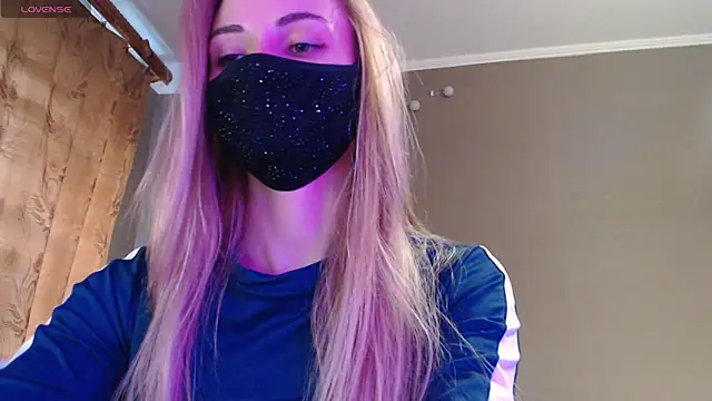Iris lave online show from September 2025 03:19:02 PM