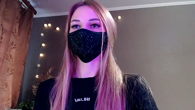 Iris lave online show from May 2026 04:14:01 PM