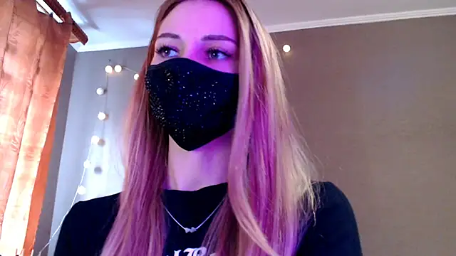 Iris lave online show from February 2026 02:28:01 PM