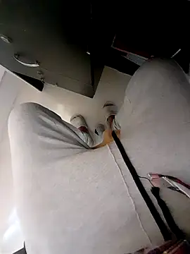 hackyourpussyxh online show from November 2025 02:34:02 AM