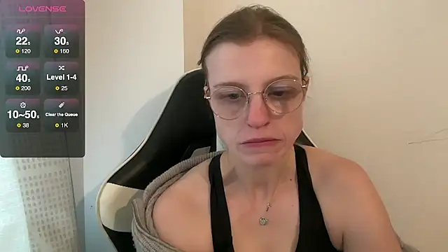 BustyKellyXXX online show from November 2025 09:58:01 AM