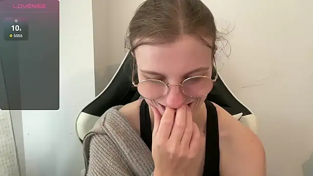 BustyKellyXXX online show from November 2025 10:10:02 AM