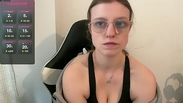 BustyKellyXXX online show from February 2026 09:27:02 AM