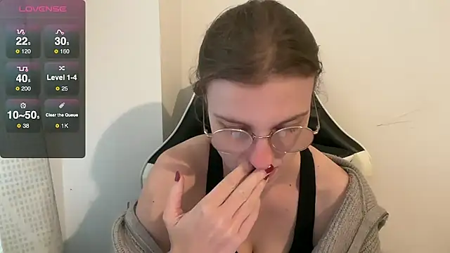 BustyKellyXXX online show from December 2025 10:05:02 AM