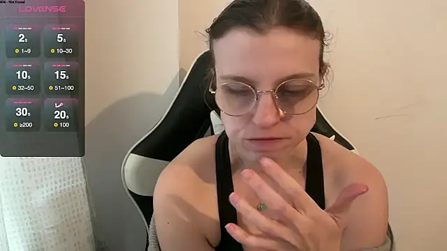 BustyKellyXXX online show from February 2026 02:06:02 PM