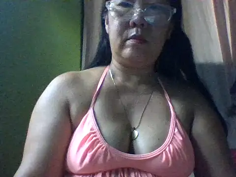 mommasexy29 online show from September 2025 10:16:01 PM