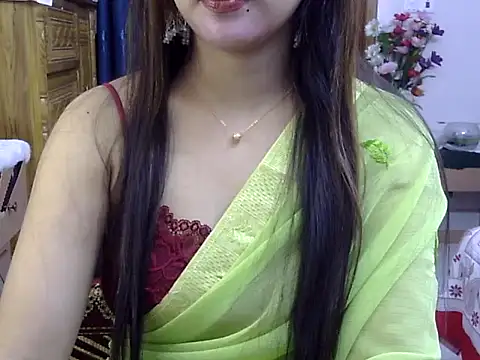 Snapshot of Obonti_2000 chatting on December 2025 04:39:02 PM Obonti 2000 online show from December 2025 04:39:02 PM