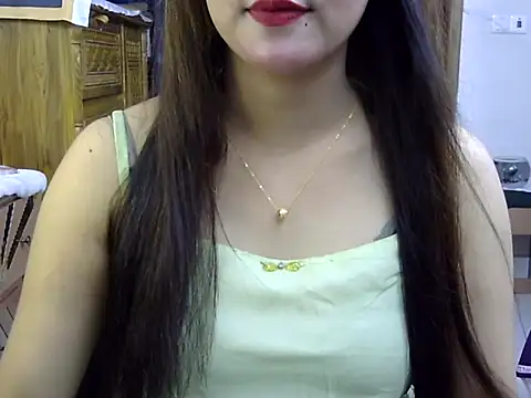 Snapshot of Obonti_2000 chatting on November 2025 04:43:02 PM Obonti 2000 online show from November 2025 04:43:02 PM