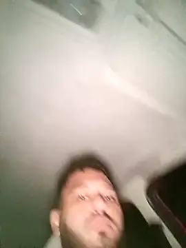 Frank0021 online show from April 2026 02:39:01 AM