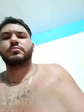 Snapshot of Frank0021 chatting on November 2025 09:48:01 PM Frank0021 online show from November 2025 09:48:01 PM