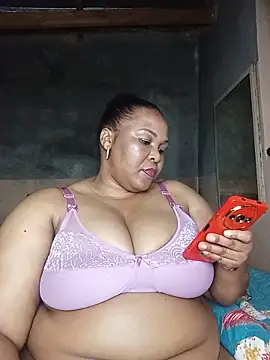 Snapshot of Moretl chatting on June 2026 02:24:02 AM Moretl online show from June 2026 02:24:02 AM