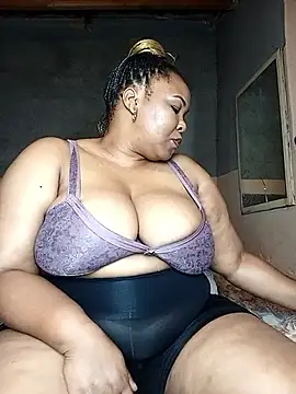 Moretl online show from February 2026 10:40:02 PM