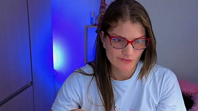 Camila-ventura online show from December 2025 08:06:02 PM