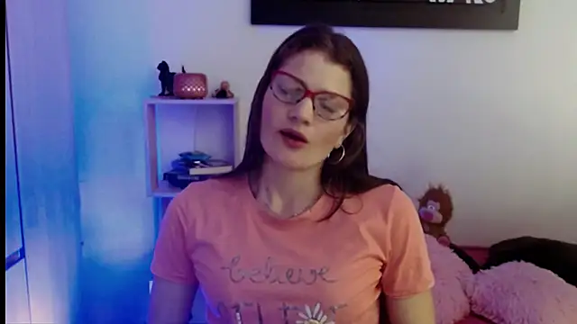 Snapshot of Camila-ventura chatting on May 2026 02:05:02 PM Camila-ventura online show from May 2026 02:05:02 PM