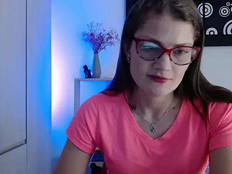 Camila-ventura online show from October 2025 07:13:01 PM