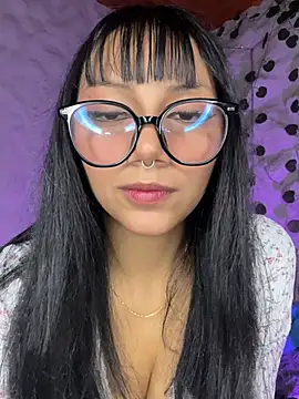 Maddy w online show from April 2026 03:41:01 AM