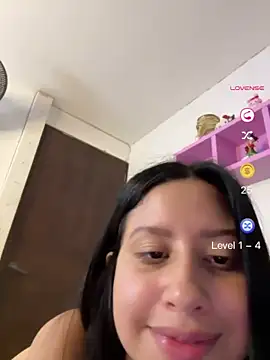 Snapshot of lucy_grey25 chatting on May 2026 04:04:02 PM lucy grey25 online show from May 2026 04:04:02 PM