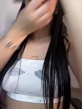 lucy grey25 online show from March 2026 04:41:01 PM