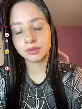 Snapshot of lucy_grey25 chatting on June 2026 05:13:02 PM lucy grey25 online show from June 2026 05:13:02 PM