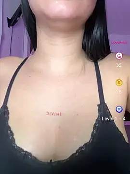 Snapshot of lucy_grey25 chatting on May 2026 02:15:01 PM lucy grey25 online show from May 2026 02:15:01 PM