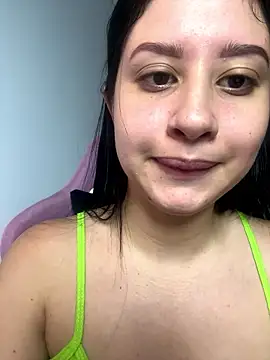 lucy grey25 online show from January 2026 05:27:02 PM