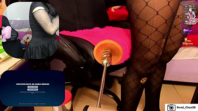 Snapshot of demi_chan chatting on October 2025 07:18:01 AM demi chan online show from October 2025 07:18:01 AM