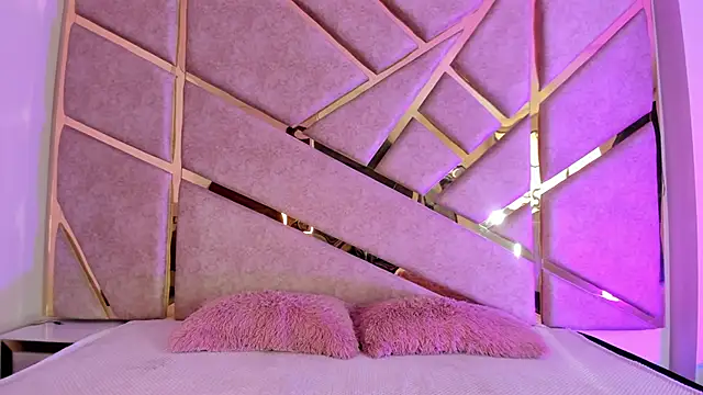 Zafiro claire online show from November 2025 05:40:02 PM