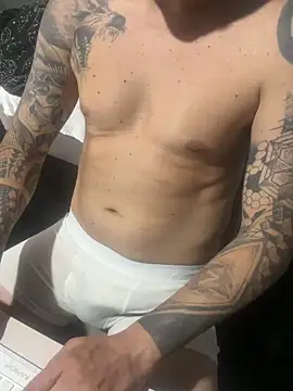 Snapshot of AnimistEquity chatting on October 2025 05:45:02 PM AnimistEquity online show from October 2025 05:45:02 PM