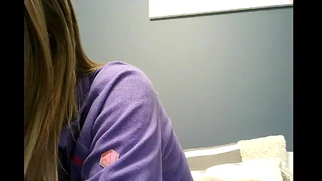 Ginger-bb online show from December 2025 07:41:01 AM