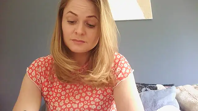 Ginger-bb online show from May 2026 06:43:02 AM