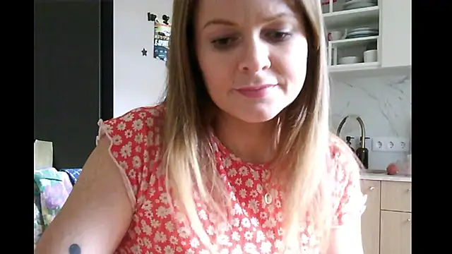 Ginger-bb online show from November 2025 12:52:02 PM