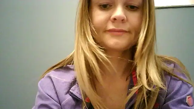 Ginger-bb online show from December 2025 08:02:01 AM