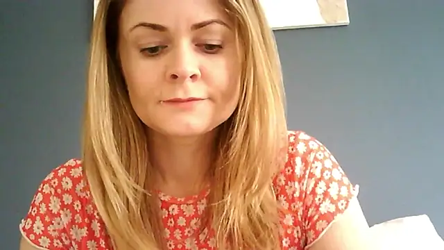 Ginger-bb online show from March 2026 07:19:02 AM