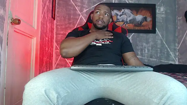Snapshot of big_blackmen19 chatting on October 2025 01:01:02 PM big blackmen19 online show from October 2025 01:01:02 PM