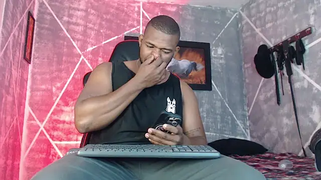 Snapshot of big_blackmen19 chatting on November 2025 01:54:02 PM big blackmen19 online show from November 2025 01:54:02 PM