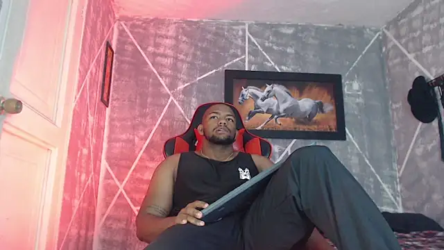 Snapshot of big_blackmen19 chatting on October 2025 01:12:02 PM big blackmen19 online show from October 2025 01:12:02 PM