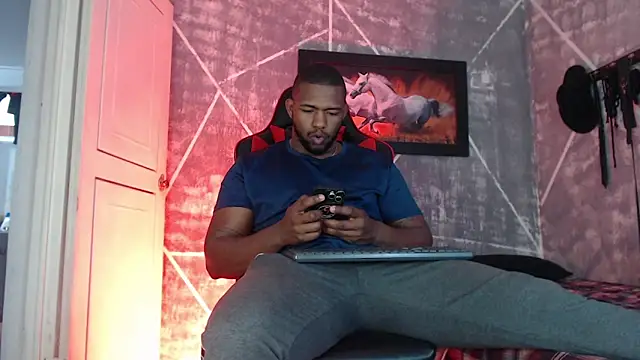 Snapshot of big_blackmen19 chatting on November 2025 05:38:02 PM big blackmen19 online show from November 2025 05:38:02 PM