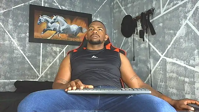 Snapshot of big_blackmen19 chatting on May 2026 03:29:02 PM big blackmen19 online show from May 2026 03:29:02 PM