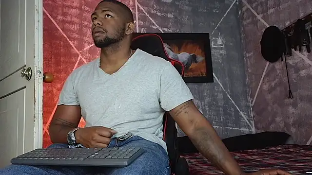 big blackmen19 online show from February 2026 12:01:02 PM