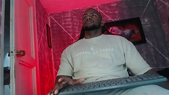 Snapshot of big_blackmen19 chatting on October 2025 01:01:01 PM big blackmen19 online show from October 2025 01:01:01 PM