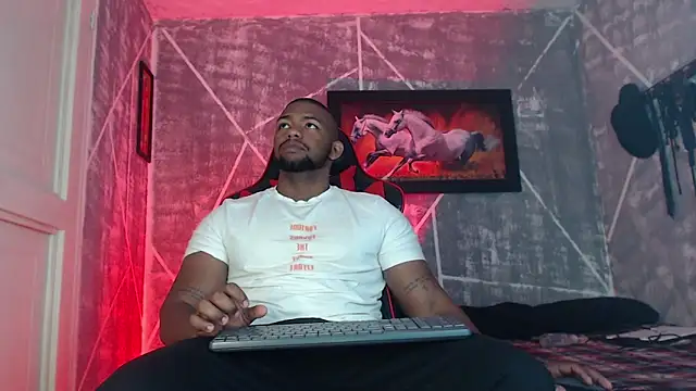 Snapshot of big_blackmen19 chatting on November 2025 01:26:02 PM big blackmen19 online show from November 2025 01:26:02 PM