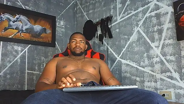 Snapshot of big_blackmen19 chatting on April 2026 05:30:01 PM big blackmen19 online show from April 2026 05:30:01 PM
