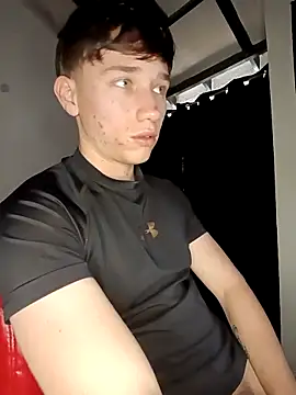 Snapshot of Logan_sixxer chatting on September 2025 07:25:01 PM Logan sixxer online show from September 2025 07:25:01 PM