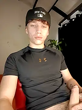 Snapshot of Logan_sixxer chatting on November 2025 09:52:02 PM Logan sixxer online show from November 2025 09:52:02 PM