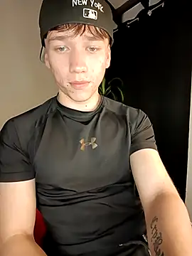 Snapshot of Logan_sixxer chatting on September 2025 09:40:01 PM Logan sixxer online show from September 2025 09:40:01 PM