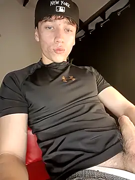 Snapshot of Logan_sixxer chatting on October 2025 03:07:02 AM Logan sixxer online show from October 2025 03:07:02 AM